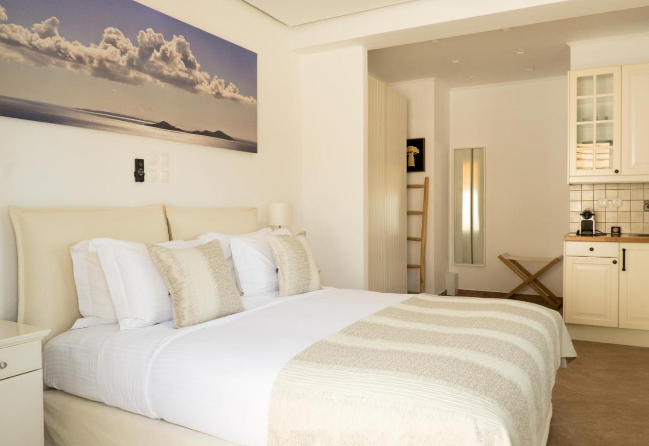 The Infinity 180 Luxury Suites Milia Ngoại thất bức ảnh